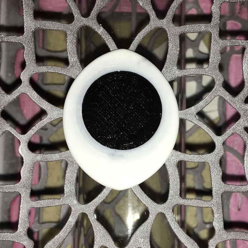 OKU Pua Nido 26X31MM GUITAR PICK BY EXIMIENTA PLA - TPU DUAL EXTRUDER 3D