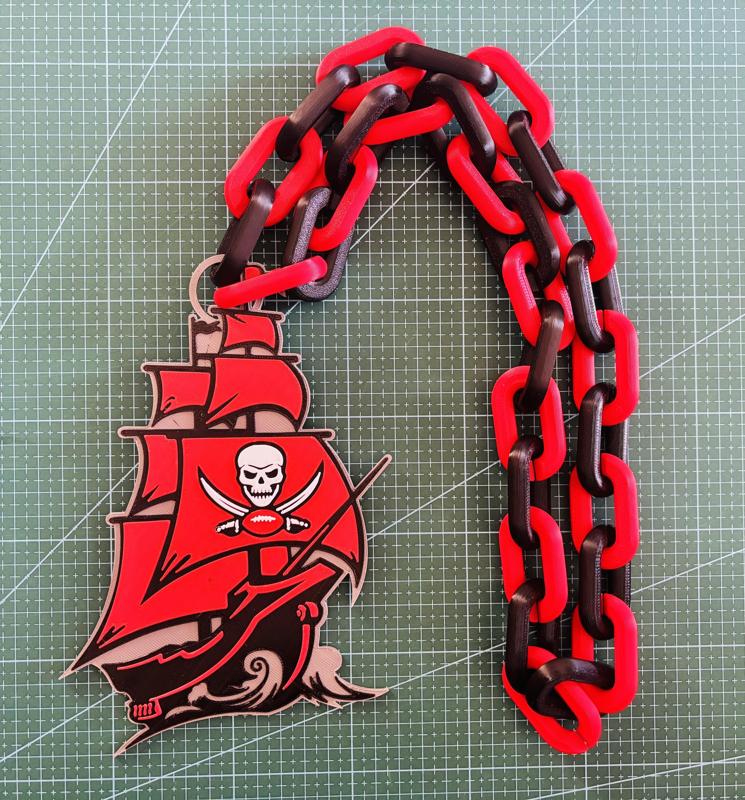 TAMPA BAY NFL BUCCANEERS CHAIN