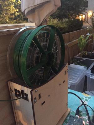 Adapt ColorFabb filament spools to Printrbot old model plywood PowerTower