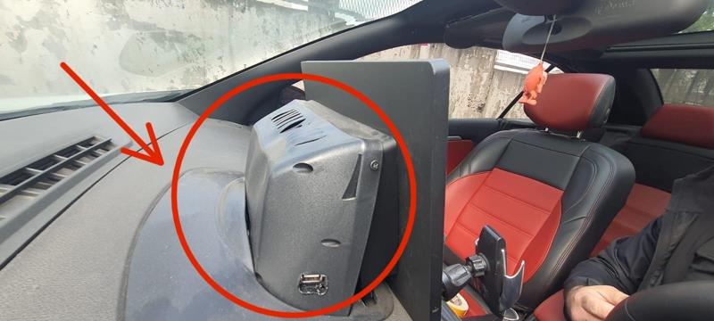 Renault Megane 3 multimedia back cover