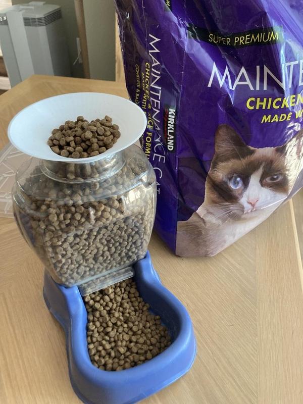 Animal Feeder Bowl Widener for Cats and Dogs!