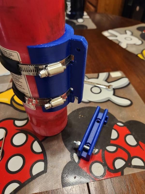 Fire Extinguisher Mount Quick Release