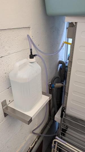 Dryer condensate manifold - Collecteur de condensation pour lave-linge