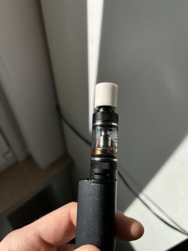 Electronic cigarette cap