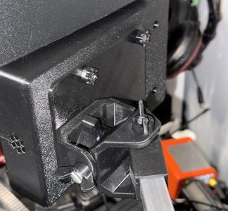 Adjustable arm + VESA 75 plate and 35mm pole mount