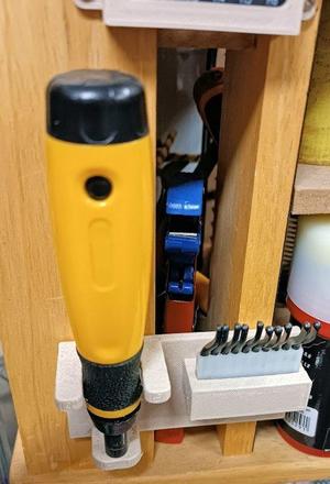 Deburring Tool Holder