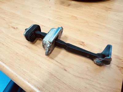 Honda CR-V 3 gen Door stopper 
