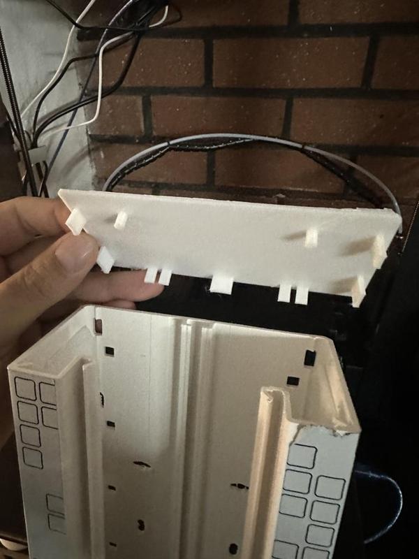 Hager Tehalit Brüstungskanal Endplatte BR65130