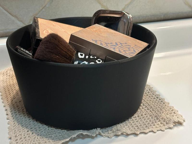 Minimalist Make-Up Bowl - Organizer