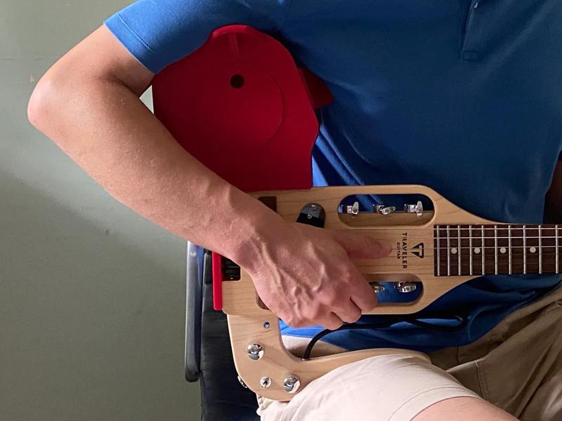 Armrest for the Traveler Pro guitar 