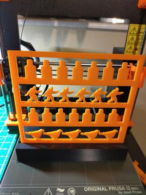 Silhouette target and base