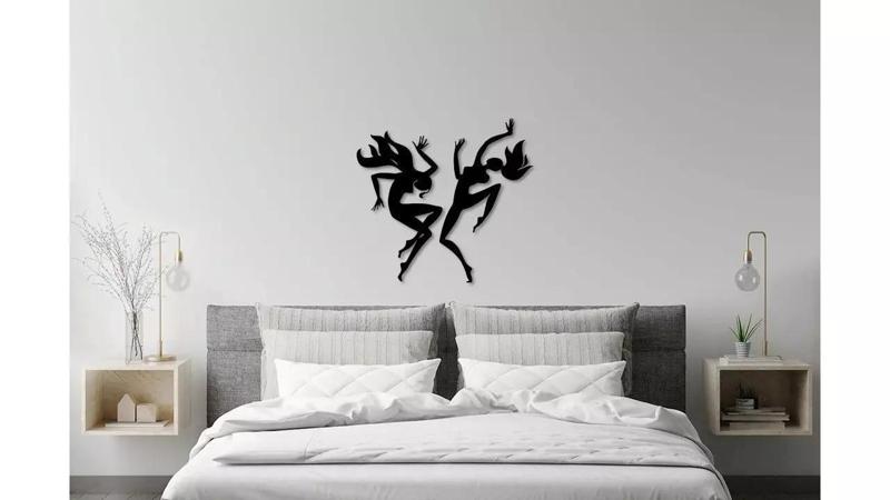 Dancing girls wall decoration