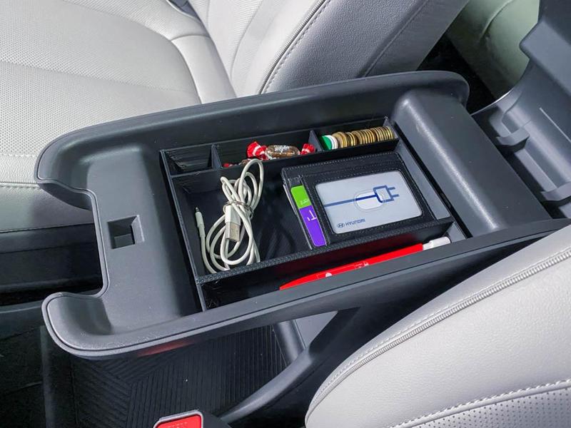 IONIQ 5 Center Armrest Tray