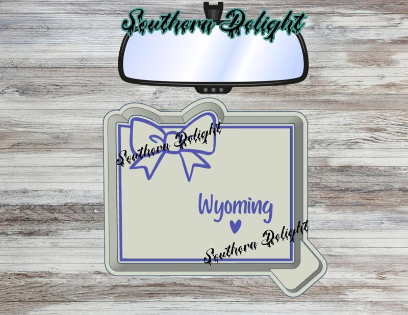 Wyoming w/ bow freshie mold
