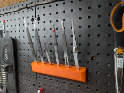 Tweezer Wall Mount (Multiboard, Pegboard)