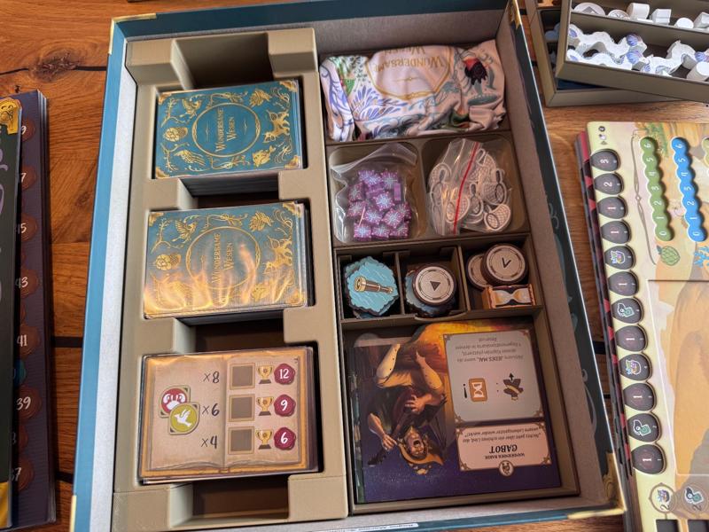 Wondrous Creatures - Playing Card Insert (Add-on)