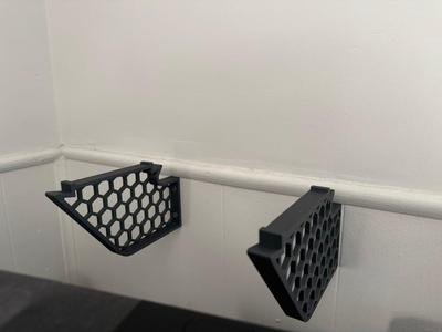 MTI Cat Wall Mount