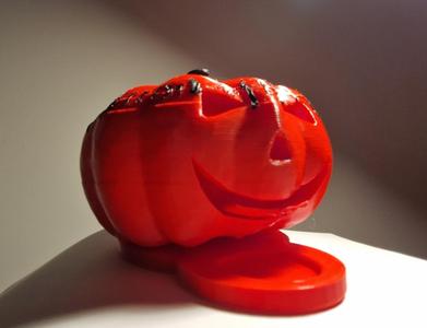 Cictrouille candy container