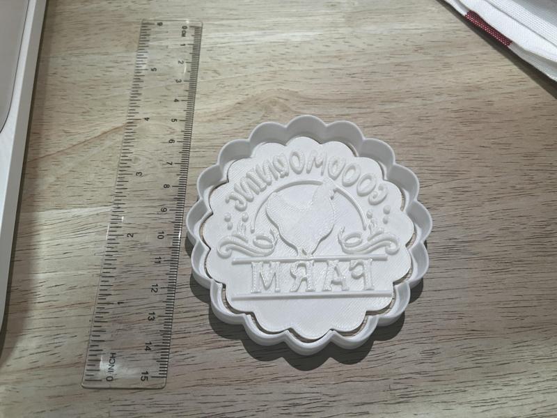 Chicken Cookie Cutter – Farm Style