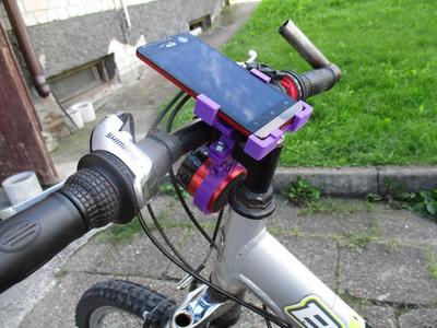 2 in 1 phone (ASUS  T00j) and bluetooth speaker holder