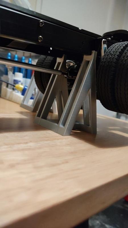 1/14 Tamiya Chassis Stand