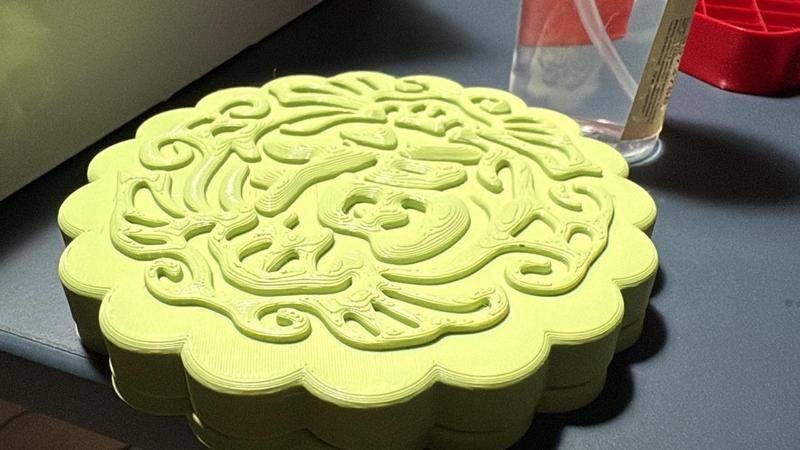 Realistic Mooncake Twist-Lock Canister (easy print-and-go)