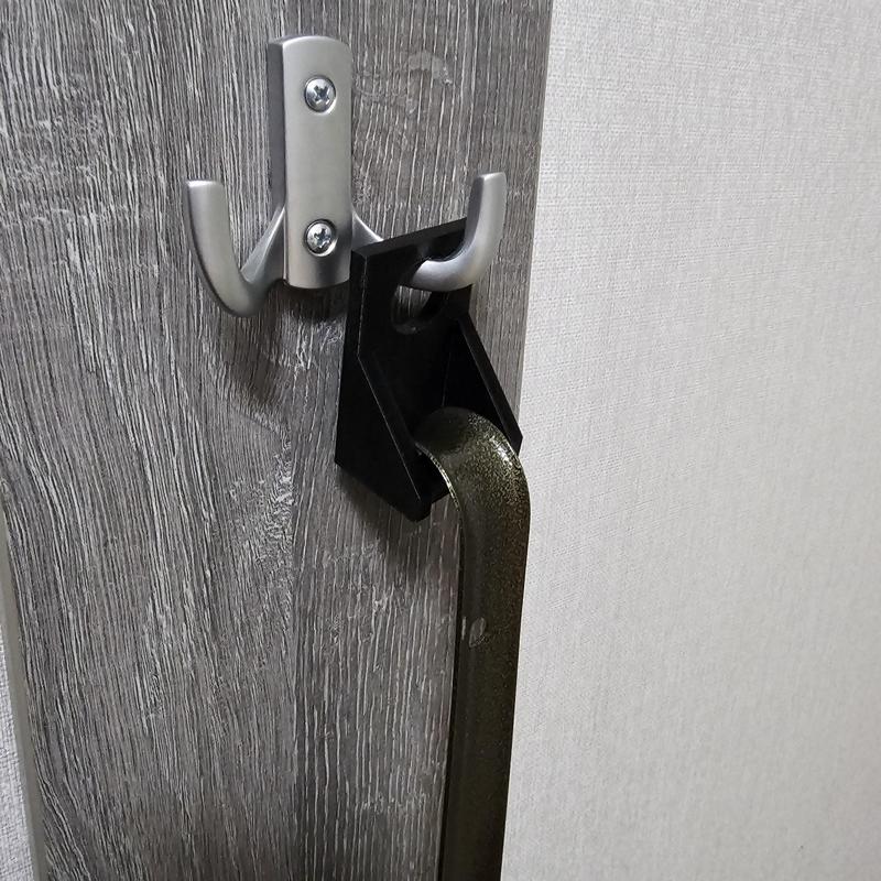 Shoehorn holder – Hook-mounted version