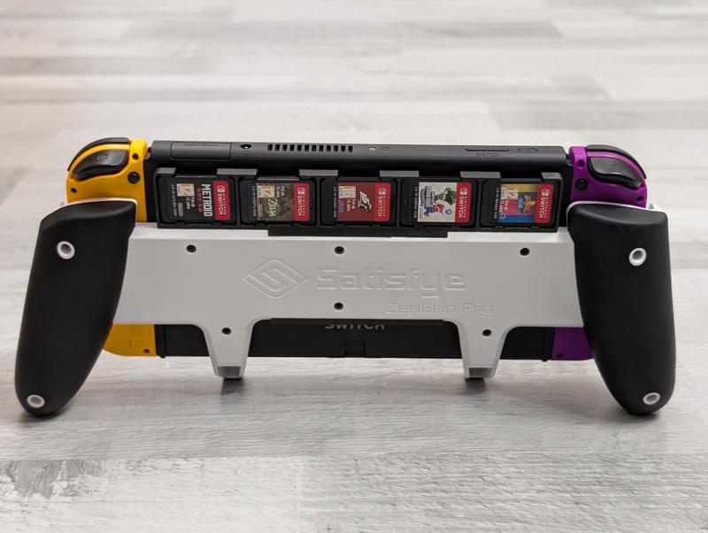 Nintendo Switch Game Cardridge holder for Satisfye ZenGrip Pro Gen2