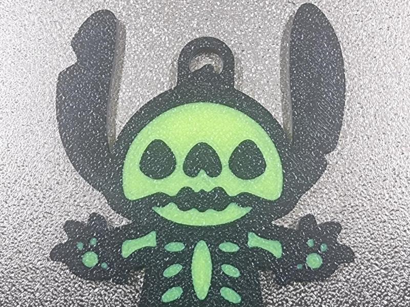 Stitch im Halloween-Modus