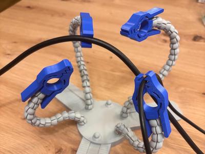 Soldering Aid V4