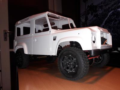 Land Rover Defender D90