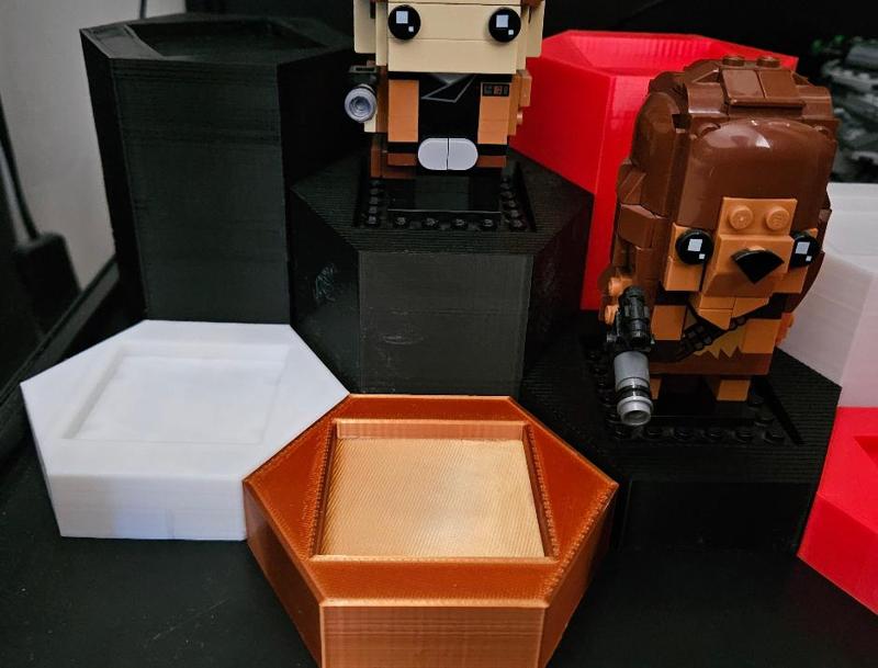 Hex display stands for Brickheadz