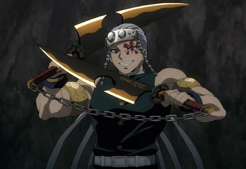Tengen Uzui’s Twin Nichirin Blades