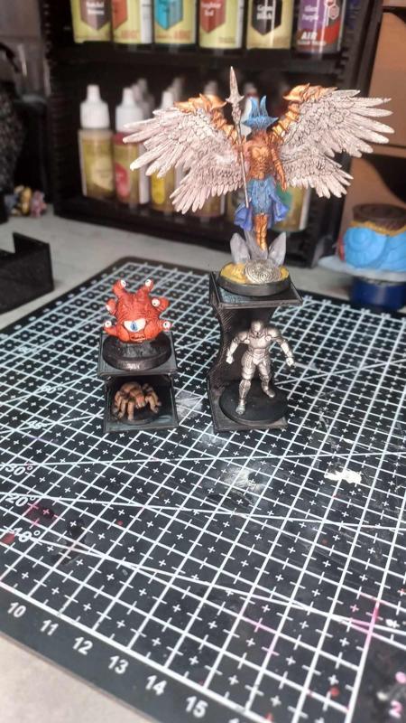 miniature fly  raisers