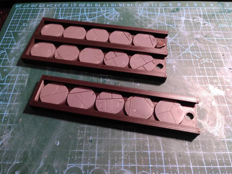 Magetized Tray for 25mm LI Bases/Epic Scale Bases