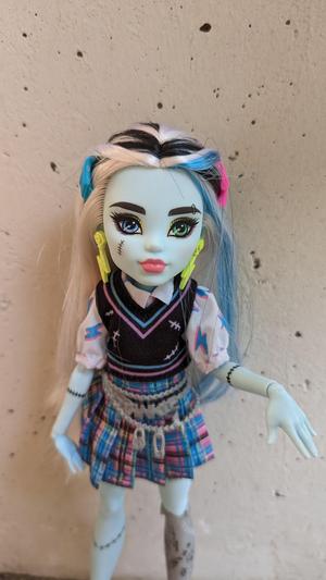 Frankie Stein G3 earrings