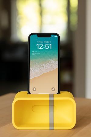 ELEGANT POWERFUL AMPLIFIER FOR CELL PHONES