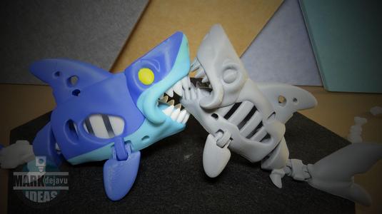 FLEXIBLE ZOMBIE SHARK