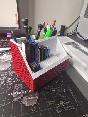 Multi-Use Desk Organizer – 12×USB | 13×SD | 12×microSD + Tool & Parts Base