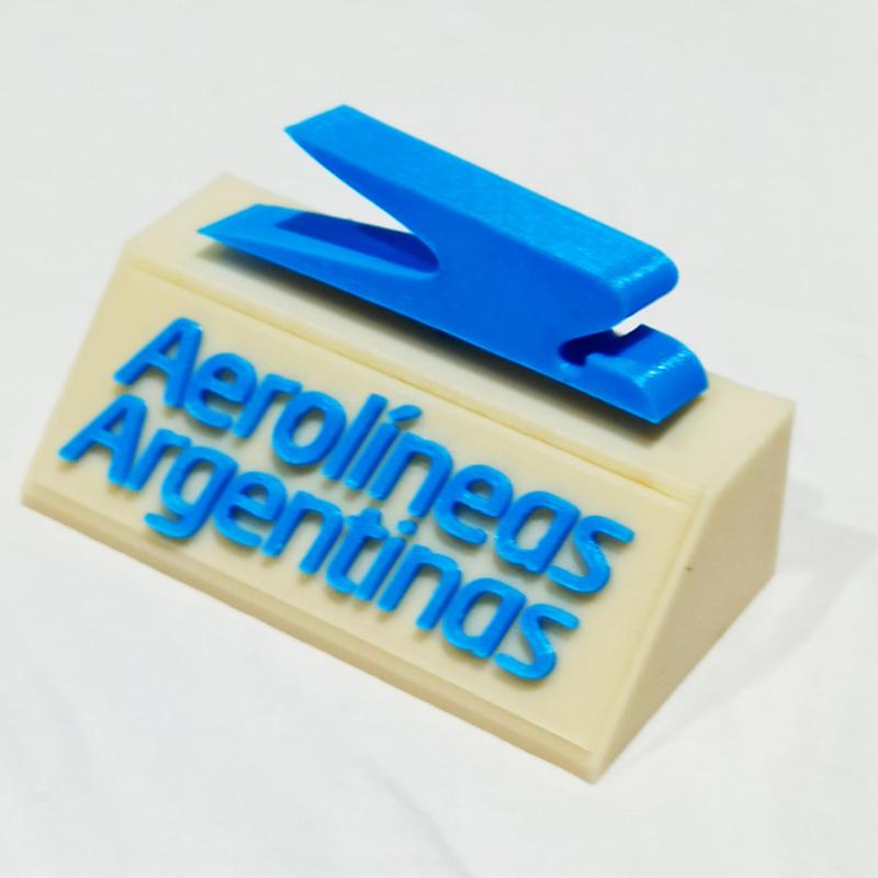Aerolineas Argentinas sculpture (easy to assemble)
