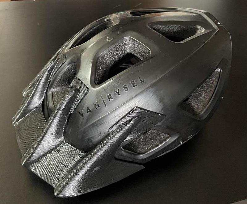 Bicycle helmet visor