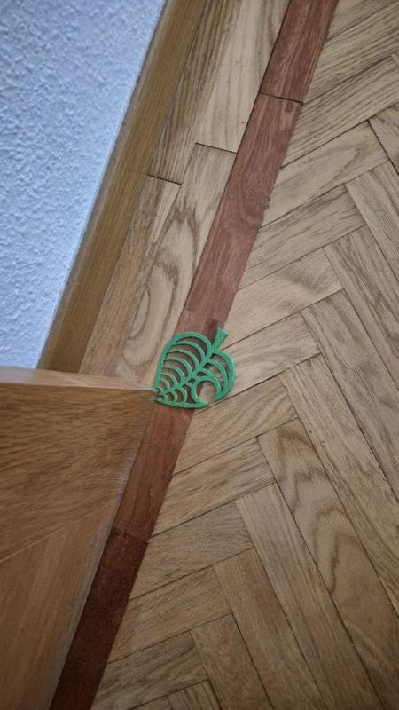 Animal Crossing - Leaf Door Stopper