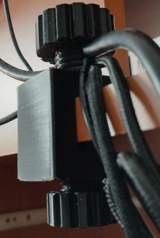 Desk cable clamp   