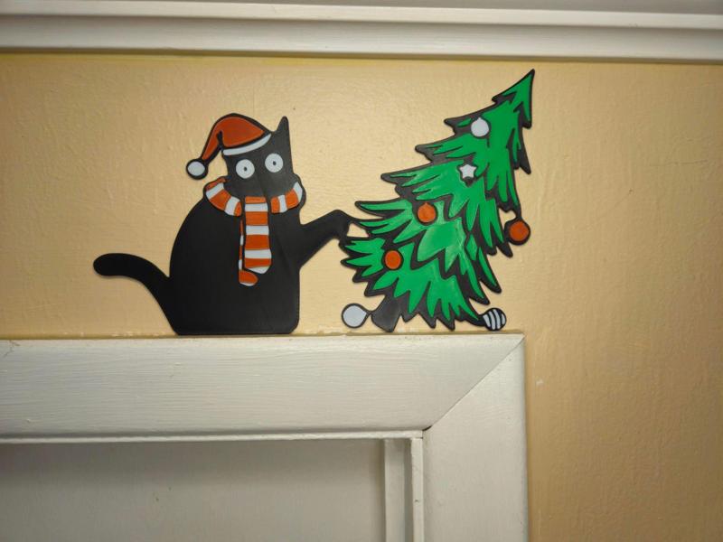 Black Cat vs Christmas Tree Door Corner Topper