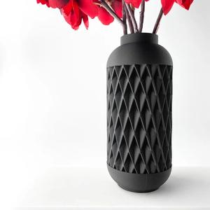 The Hesil Vase, Modern and Unique Home Decor for Dried and Preserved Flower Arrangement  | STL File   