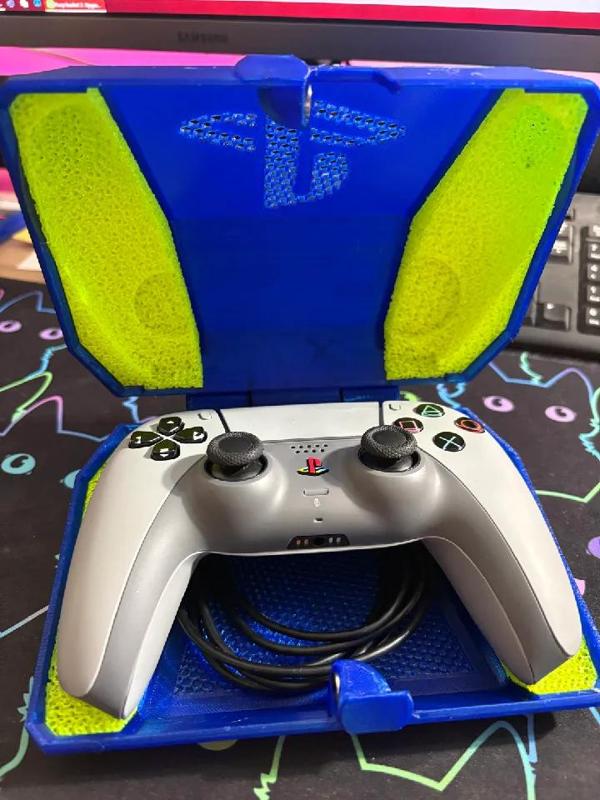 PS5 Dualsense Travel Case   