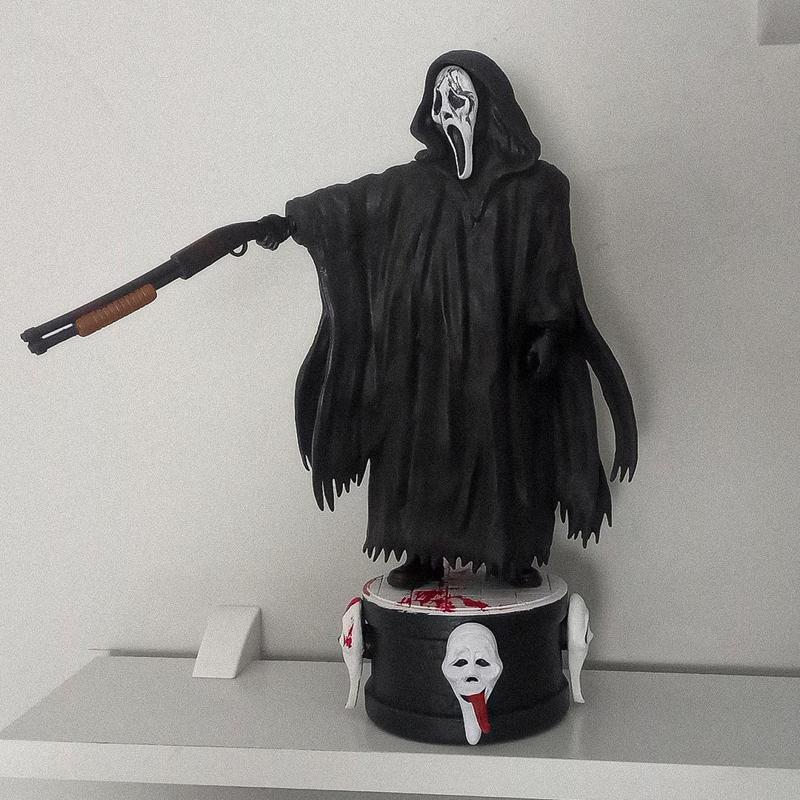 Ghostface - collectible Deluxe