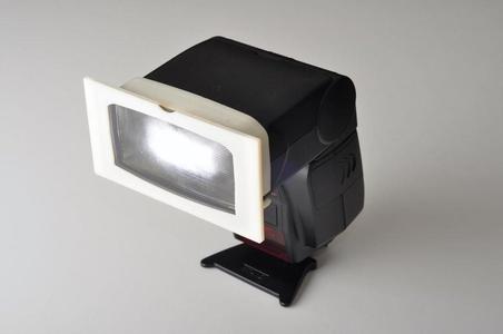 Color Gel Holder for LumoPro LP160 Quad Sync Flash