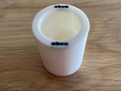 Refilling aid Molton Brown dispenser