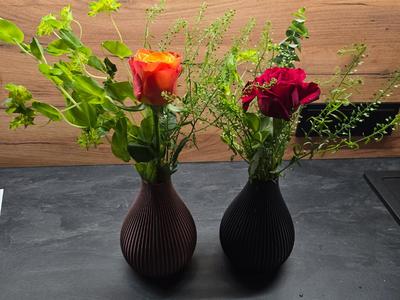 170mm ribbed vase